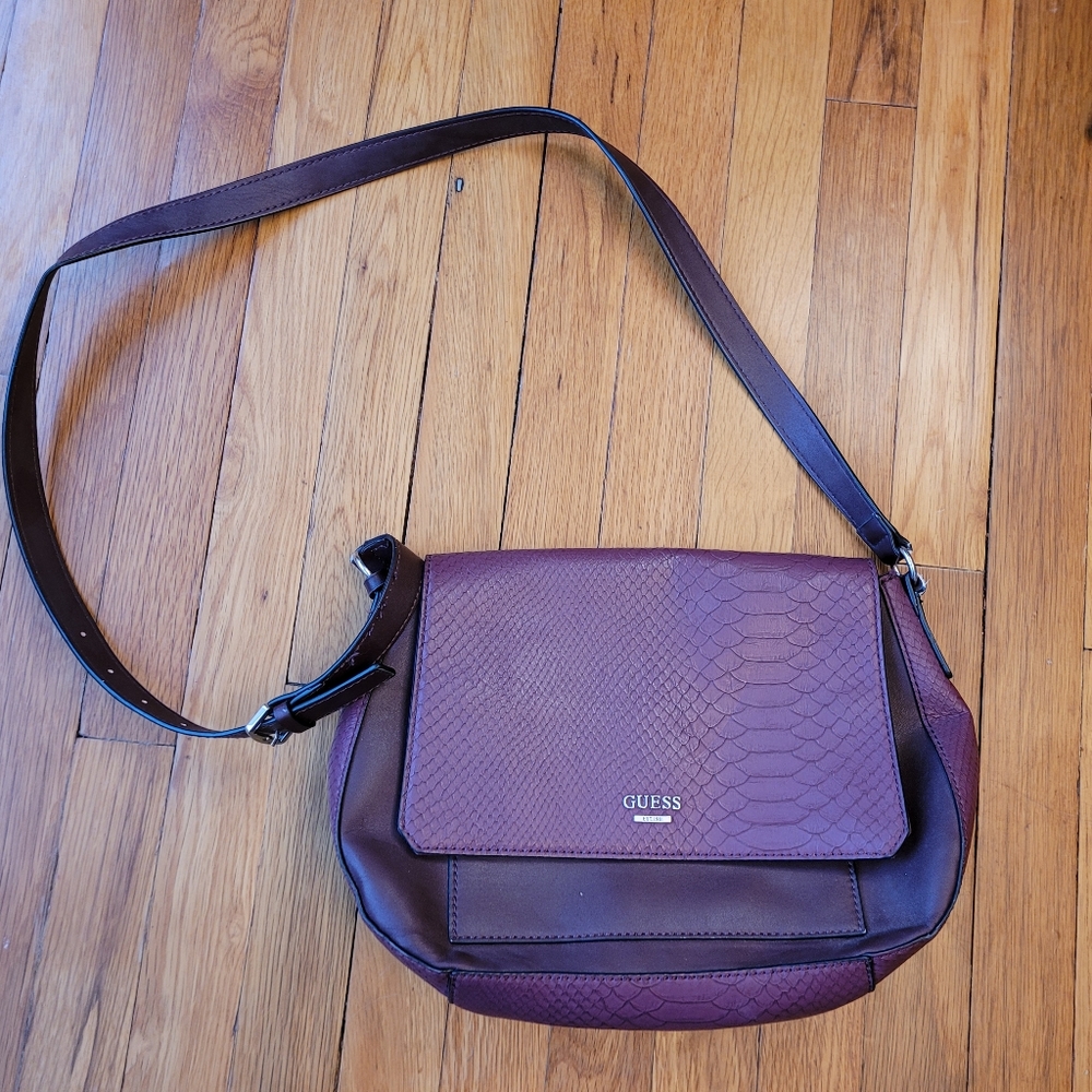 Guess purse